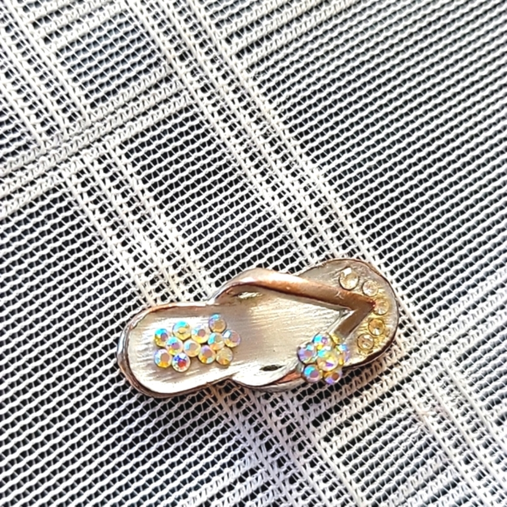 Sandals Resort Flip-flop Sandel Charm w/Swarovski Crystals